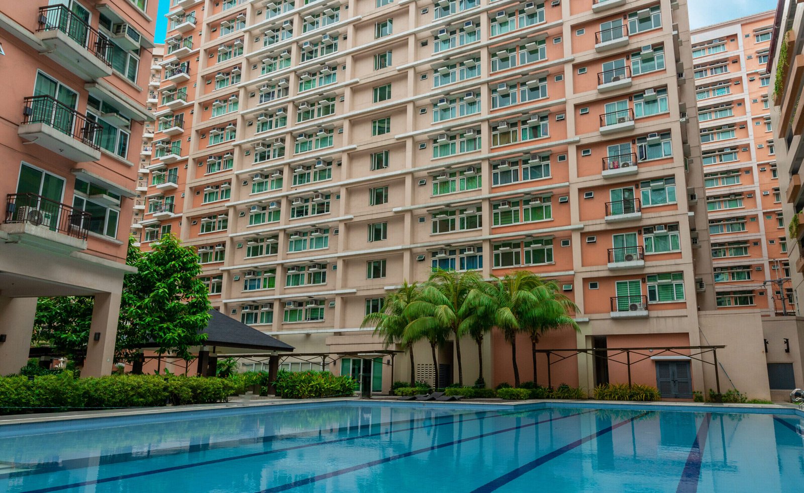 Peninsula Garden Midtown Homes