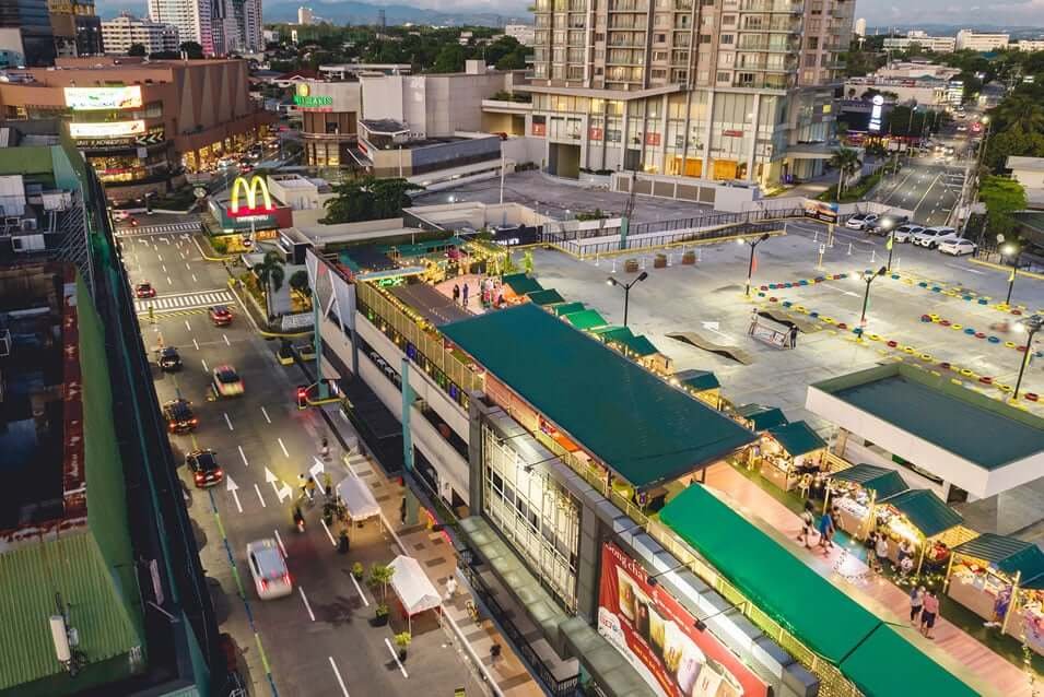 greenhills-shopping-center